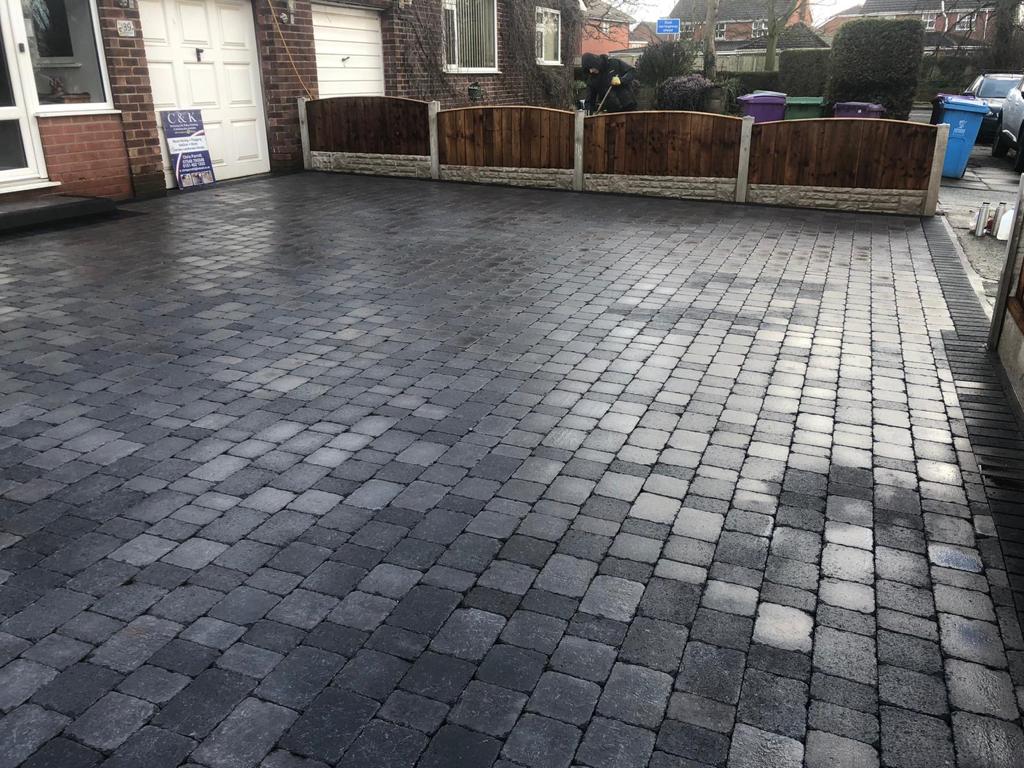 https://www.ckdriveways.com/wp-content/uploads/2020/02/D4C317C1-F950-4264-9F57-B18A79E08BD2.jpeg