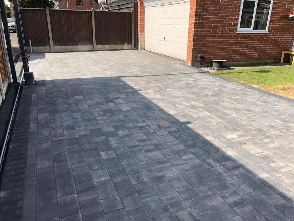 https://www.ckdriveways.com/wp-content/uploads/2020/09/8B3CA65C-109B-44EA-8D5B-991414451472.jpeg