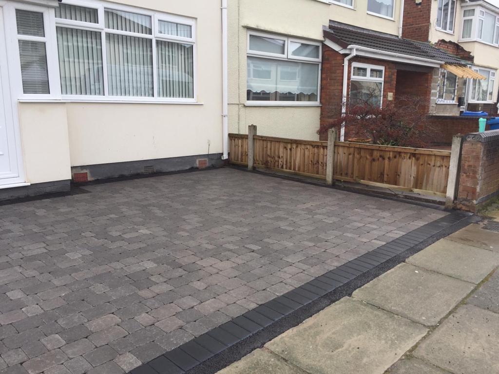 https://www.ckdriveways.com/wp-content/uploads/2020/11/AFF7EB31-EC5B-4C6A-B94C-998DFE84409A.jpeg