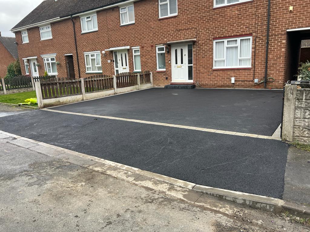 https://www.ckdriveways.com/wp-content/uploads/2023/03/F8E1181E-754A-4523-B776-2101354BD344.jpeg